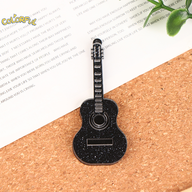 Simulação modelo de guitarra Dollhouse, brinquedo instrumento musical, bonecas House Decor, acessórios, 1:12