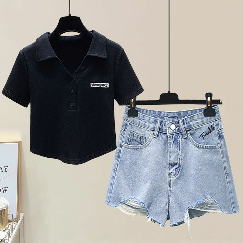 Set of Women's Summer New Age Reducing Polo Collar Short Top Paired with Perforated High Waisted Shorts Two-piece Set