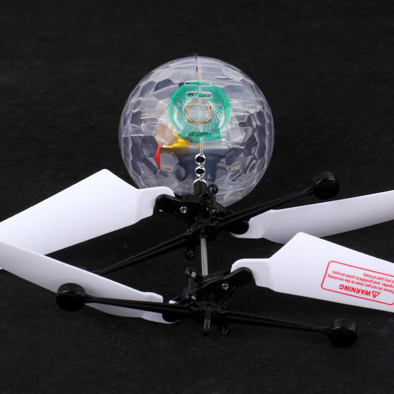 Palla volante colorata RC palle di volo luminose per bambini giocattoli telecomandati per aerei a induzione a infrarossi Mini elicottero leggero a LED