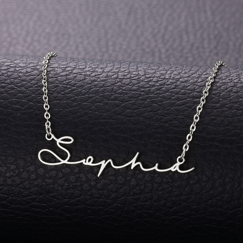 Kalung nama tulisan ramping kustom perhiasan baja tahan karat wanita anak perempuan kalung Choker pelat nama tipis sesuai pesanan hadiah teman