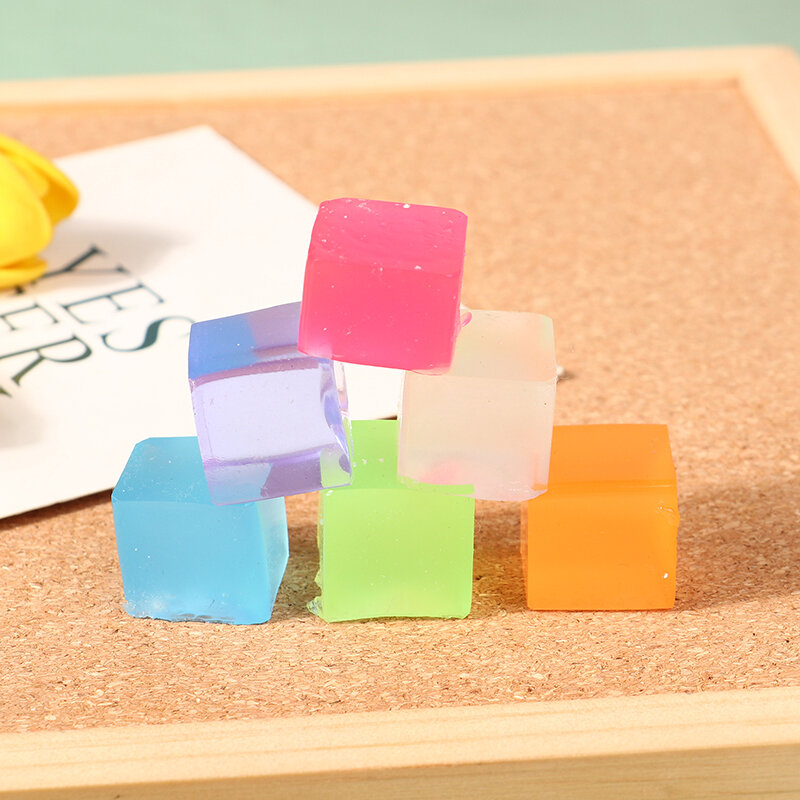 Criativo Stress Relief Release Brinquedos, Soft Adhesive Square Ice Block Espremer para Crianças, Kawaii Engraçado Presente De Festa De Aniversário