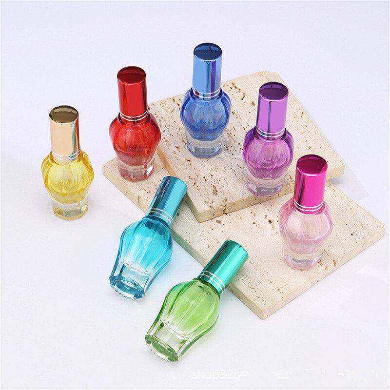 空の香水スプレーボトル,ポータブル,詰め替え可能,着色ガラス,化粧品容器,空のスプレーボトル,サブボトル,15ml