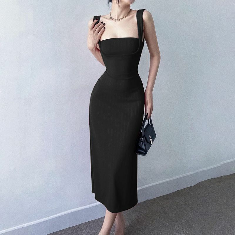 Vestido negro con espalda abierta para niña, prenda ajustada y de gama alta con tirantes, edición coreana, primavera y verano, 2024
