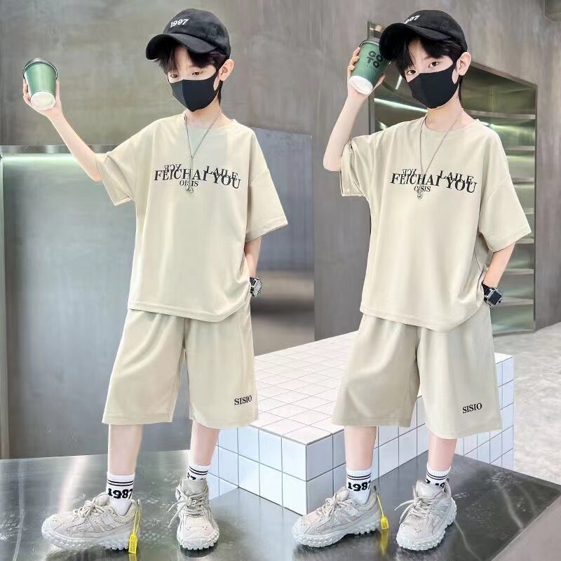 Summer Teenage Boy Clothes Set Children Girl Letter Print Tshirts and Shorts 2 Pieces Suit Kid Top Bottom Outfits Tracksuits2024