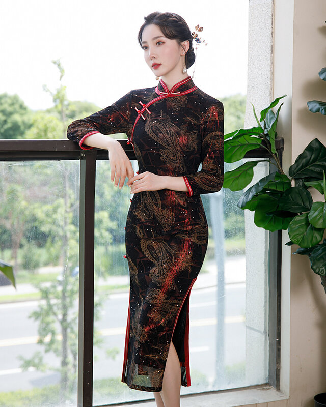 우아한 만다린 칼라 7 점 소매 쉬폰 치파오 자수 무릎 길이 치파오 중국 여성 드레스, 치파오