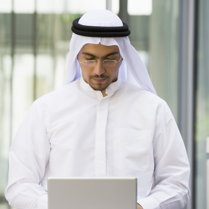 Ramadan 2023 berretto da preghiera islamico abbigliamento uomo musulmano uomini arabi e fascia foulard Dubai Eids Shammag turbante saudita bianco quotidiano