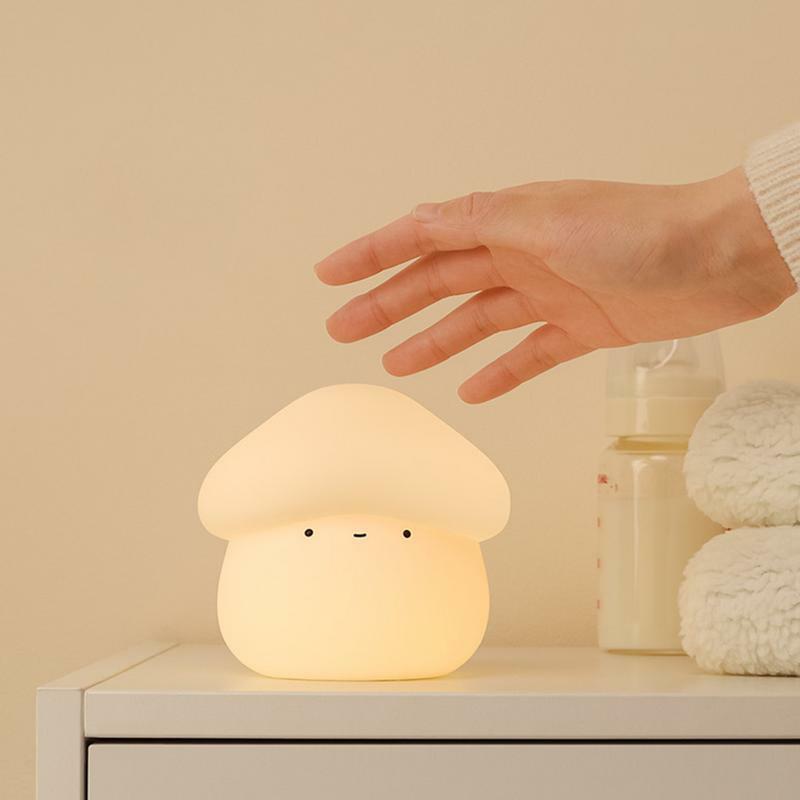 Nursery Nightlight Cute Mushroom comodino Light decorazioni per la casa regolabili illuminazione lenitiva luce per l'allattamento al seno per la camera da letto