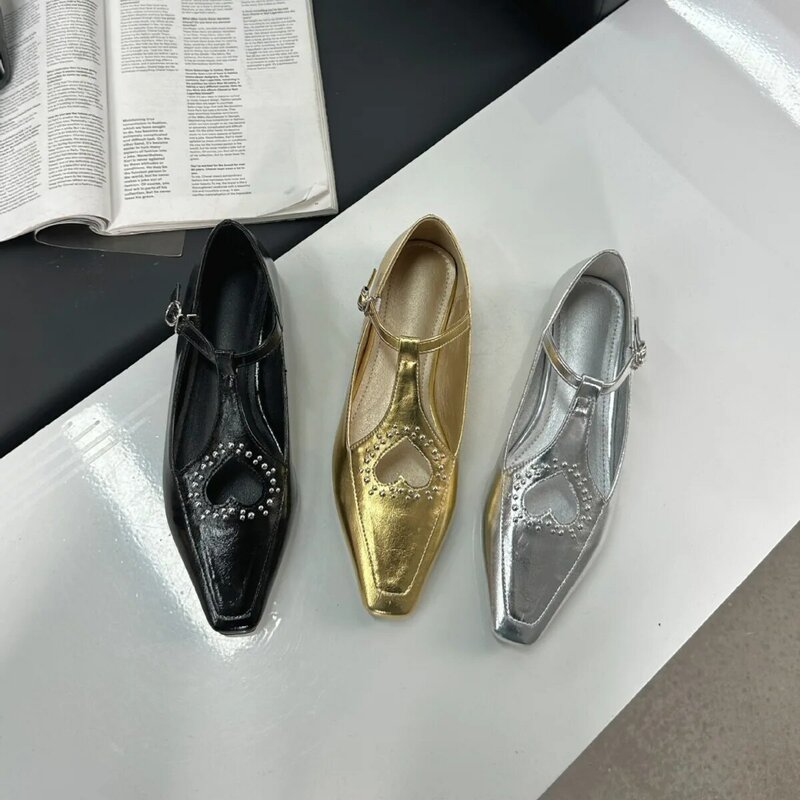 Zapatos planos huecos para mujer, calzado de tacón cuadrado, boca poco profunda, alto grado, Zhen, Mary, principios de primavera