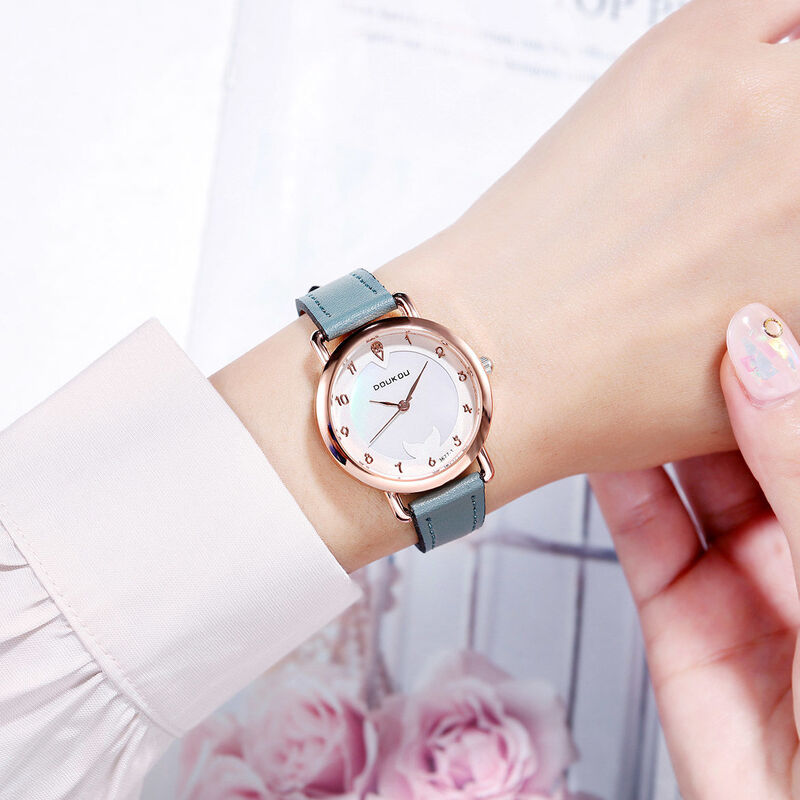 Korean Rainbow Shell Face Girls Watch Female Middle School Students Simple and Chic Quartz Leather Watch Birthday Gift