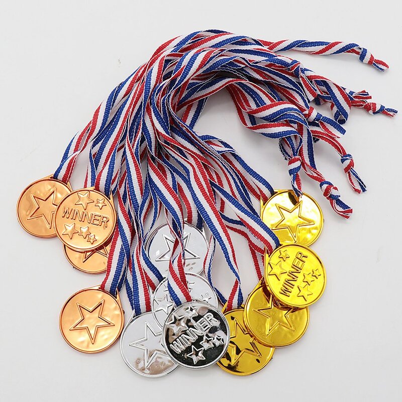 Creative Plastic Medal Trophy for Kids, Birthday Party Favors, Prêmios Recompensas, Boy and Girl Gift Toy, Goodie Bag, Pinata Fillers, 1Pc