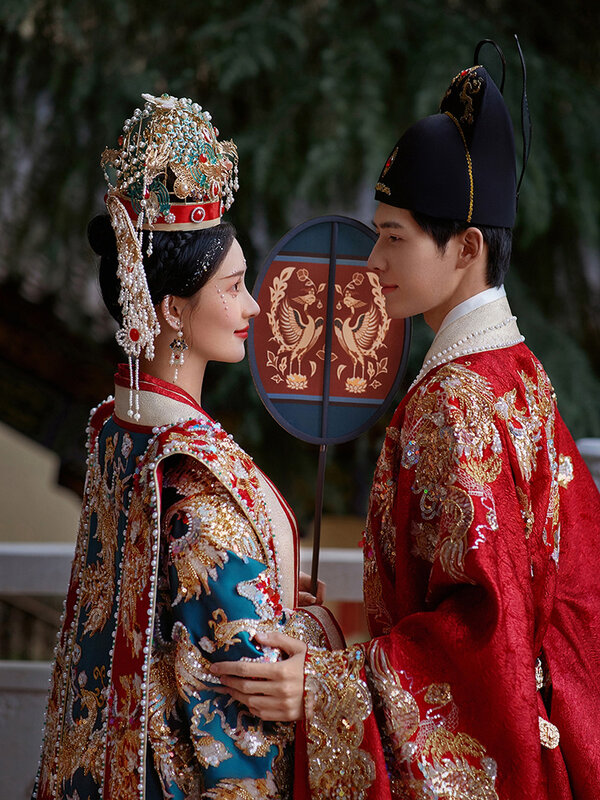 Hanfu فستان زفاف على الطراز الصيني ، تاج فينيكس ، فستان العروس Xihe Fu ، الرأس التقليدي ، ثوب الزفاف مع قطار طويل