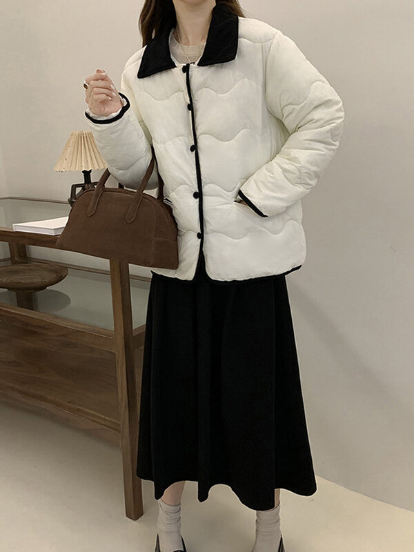 2024 Frauen Turn-Down-Kragen Patchwork Einreiher Baumwoll mantel Winter mode Alter Reduktion Tasche Design Sinn warme Mäntel