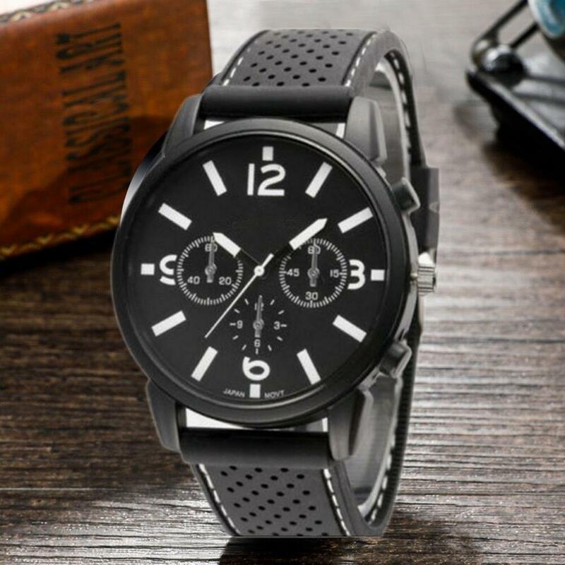 Quartz Horloge Draagbare Verstelbare Mannelijke Ademend Hollow Gaten Sport Horloge Voor Outdoor Mannen Mode Heet Verkoop Auto Velg Horloge