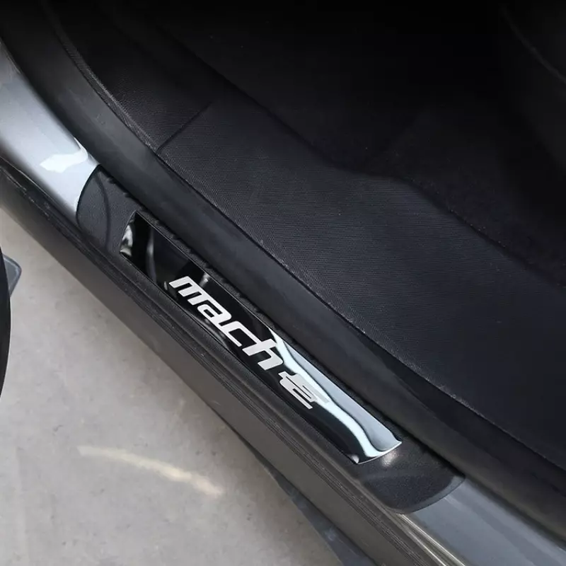 แถบแป้นเหยียบประตูสำหรับ Ford Mustang Mach-E, สติ๊กเกอร์ป้องกันการก้าวอุปกรณ์ตกแต่งภายในรถ