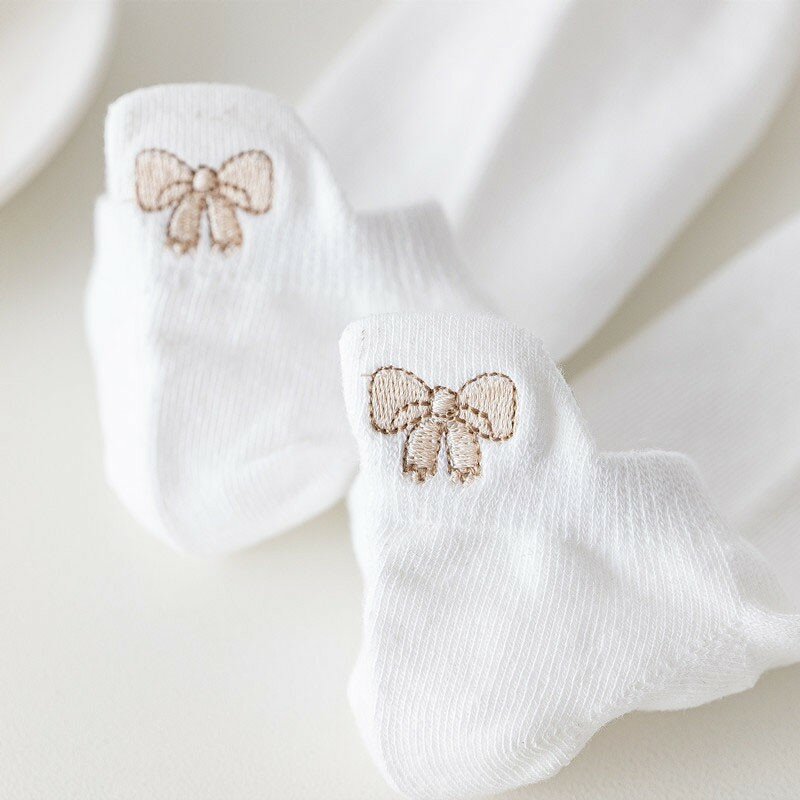 Calcetines de algodón con bordado de flores para mujer, medias de estilo fino, simples, duraderas, cómodas y transpirables, D102