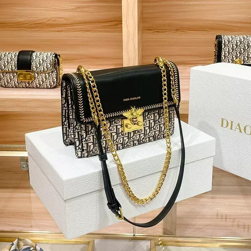 2024 Mode getäfelte kleine quadratische Taschen hochwertige Stickerei Schulter Umhängetaschen berühmte Designer Frauen Geldbörse und Handtaschen