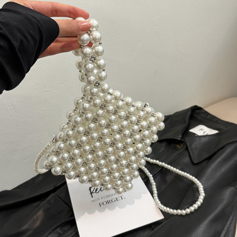 2024 estate vendita calda Mini borsa di perle borsa piccola da donna borsa a tracolla carina intrecciata a mano Ins borsa di perle accessori per abiti borsa