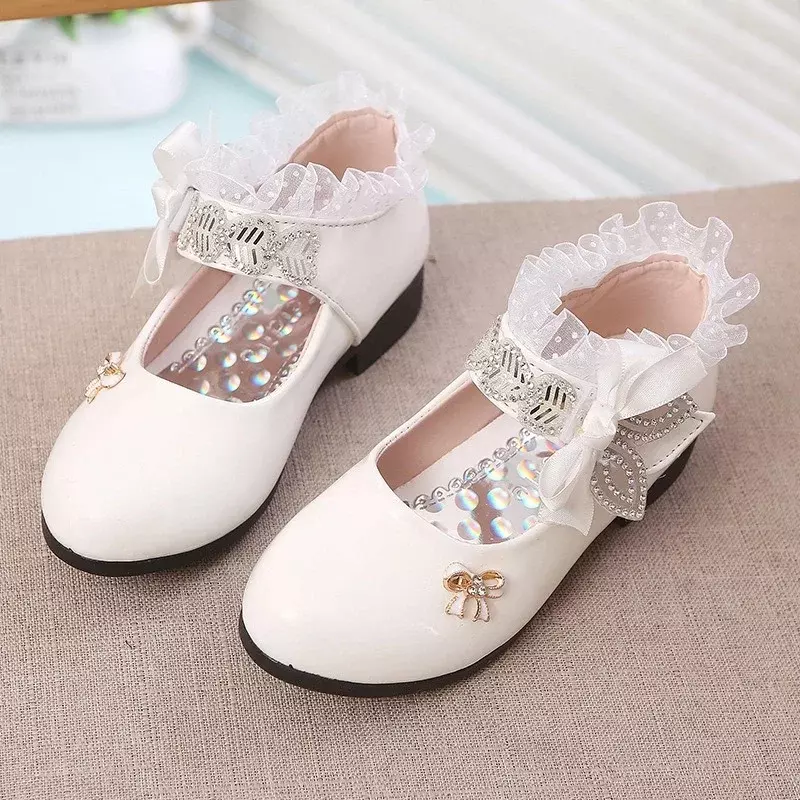 Scarpe da ragazza primavera autunno nuova ragazza scarpa da principessa tacco alto danza scarpa singola acqua diamante scarpe in pelle per bambini scarpe per bambini Mary Jane