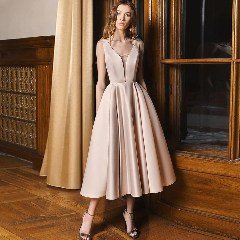 Nach Farbe Vintage Satin Abendkleid Ärmelloses V-ausschnitt Tee Länge Einfache Prom Kleid Für Frau Kurze Party Kleider