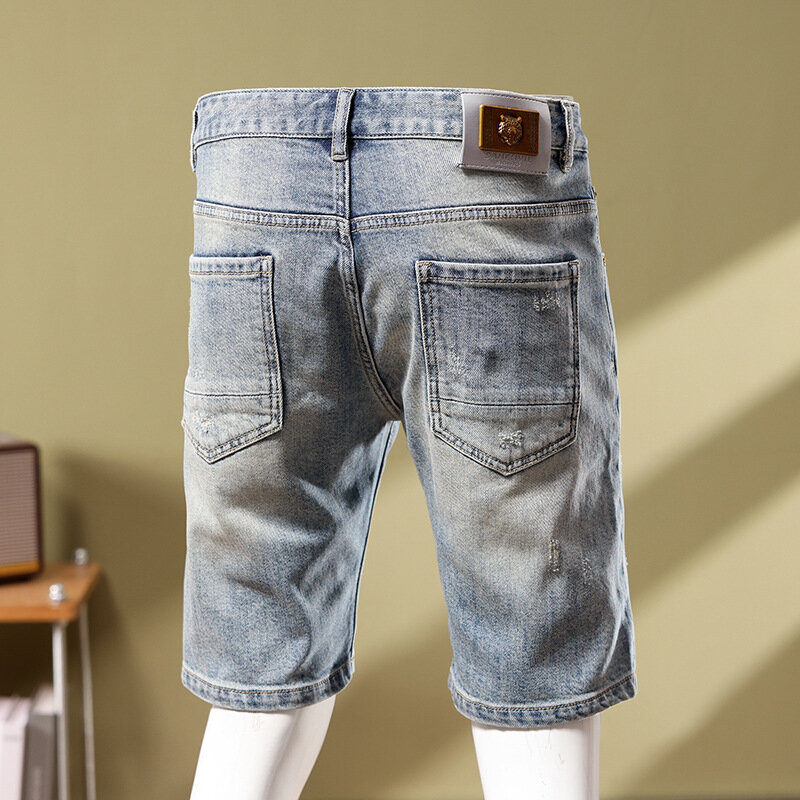 Pantaloncini di jeans alla moda per uomo 2024summer scratch street trend retro slim fit pantaloni corti casual a gamba dritta leggera