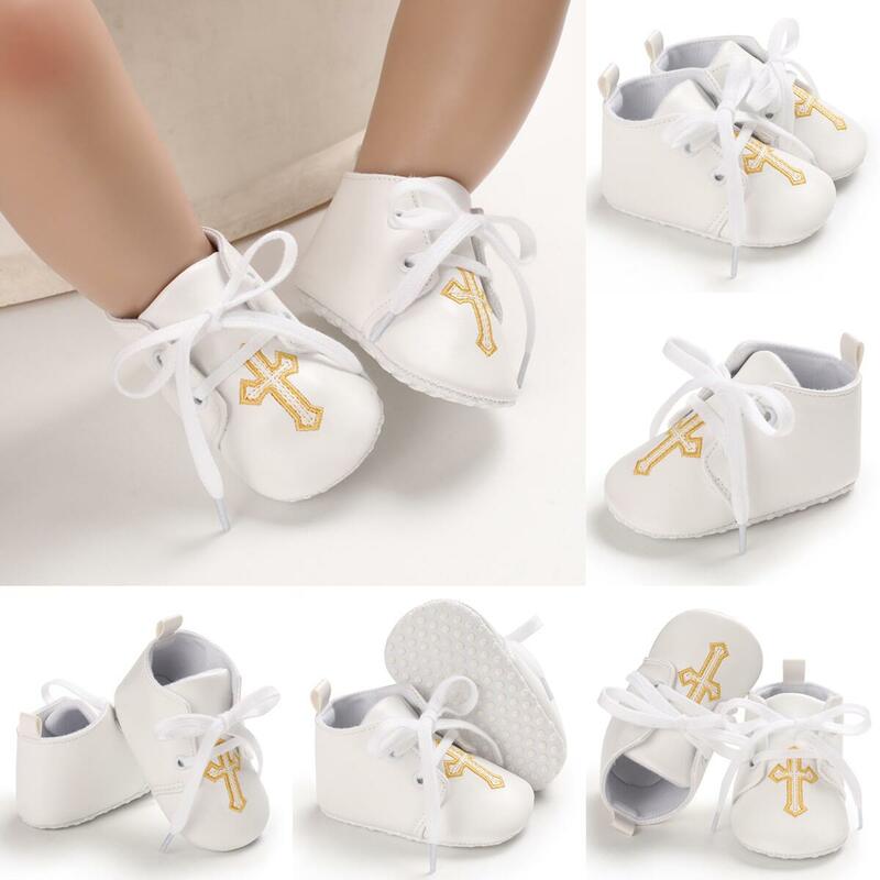 Branco moda sapatos de bebê sapatos casuais para meninos e meninas fundo macio sapatos baptismo tênis para calouros conforto primeiro walkshoes