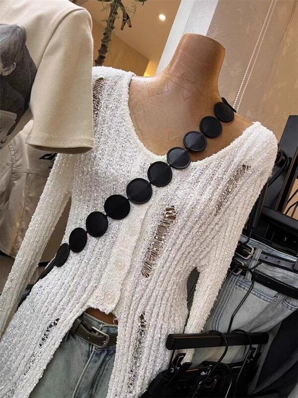 2024 primavera nuovo Design sensazione Pullover lavorato a maglia vuoto per abbigliamento femminile a maniche lunghe Slim Fit e Versatile da donna