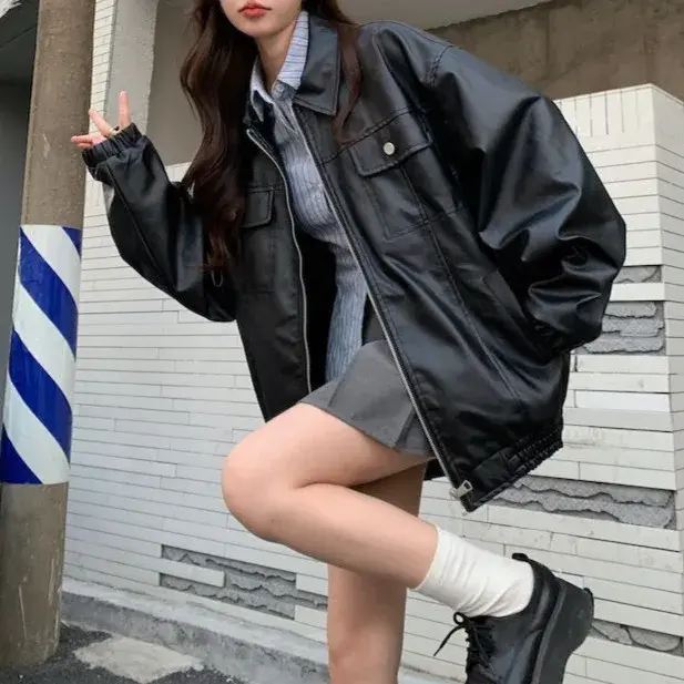 Giacca in pelle nera Vintage da donna giacche con cerniera da motociclista da Moto cappotti da Moto Oversize in stile gotico Streetwear coreano