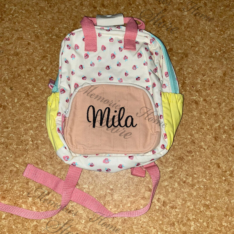 Mochila de lona personalizada com nome personalizado para meninas, mochila para crianças, mochila para saída, viagem, lanche, morango