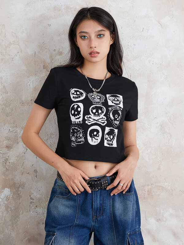 Women s Gothic Cropped T-Shirt Skull Print Short Sleeve Round Neck Slim Tops Black Summer Streetwear