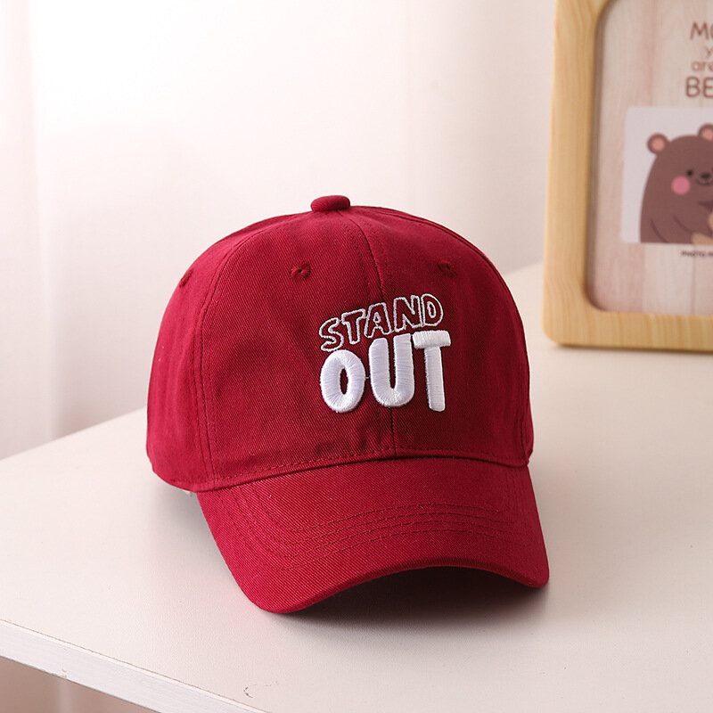 刺繍された子供用野球帽,通気性のある4シーズンのユニバーサルタンカットキャップ,屋外に欠かせない日よけ帽