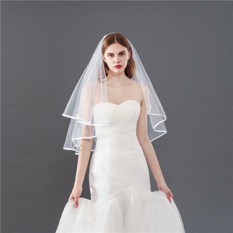 طبقتين قصيرة الزفاف الزفاف الشريط حافة الحجاب مع مشط اكسسوارات الزفاف