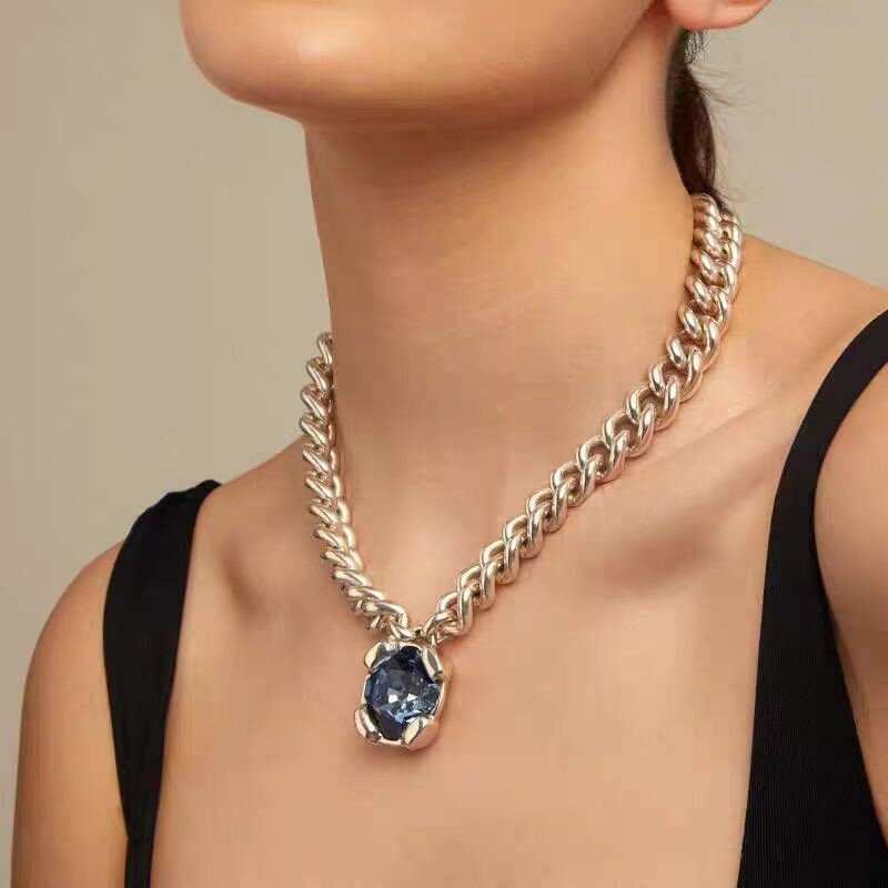 2024 UNOde50 nowy produkt gorący sprzedający kreatywny projekt damski naszyjnik niebieski klejnot romantyczna biżuteria prezenty z Europy i Ameryki