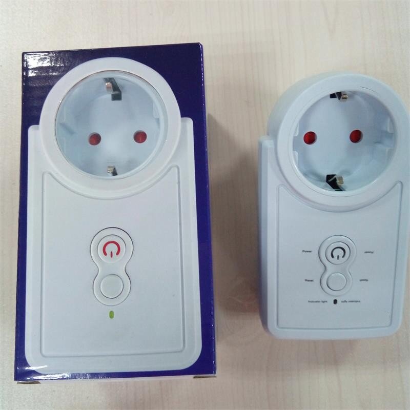 GSM Smart Power Plug Socket Wall Switch Outlet With Temperature Sensor Russian English SMS Control support USB Output SIM Card