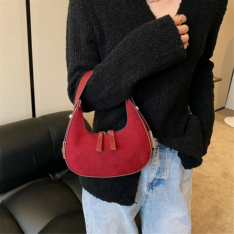 Shoulder Side Bags for Women Scrub Leather Female New 2023 Trend Winter Fashion Saddle Bag Handbag Clutch Small