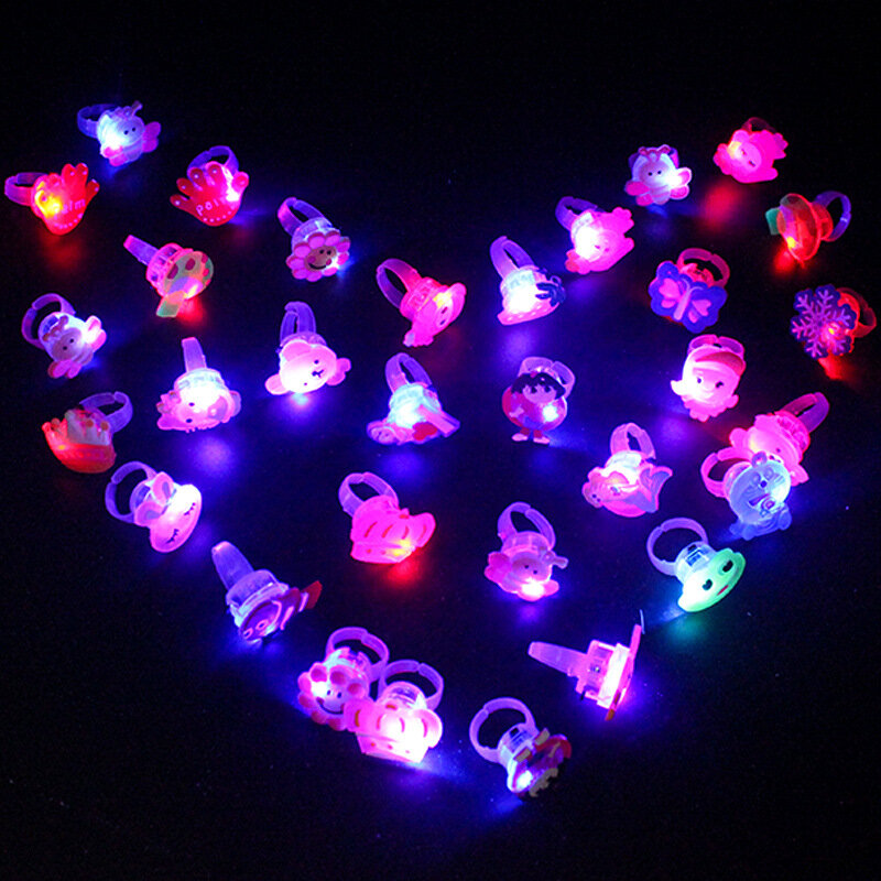 VENDA QUENTE 10/5Pcs LED Dos Desenhos Animados Luminosos Anéis de Dedo Brilho No Escuro Luz Brinquedos para crianças Menina Favores Do Partido de Aniversário Presentes
