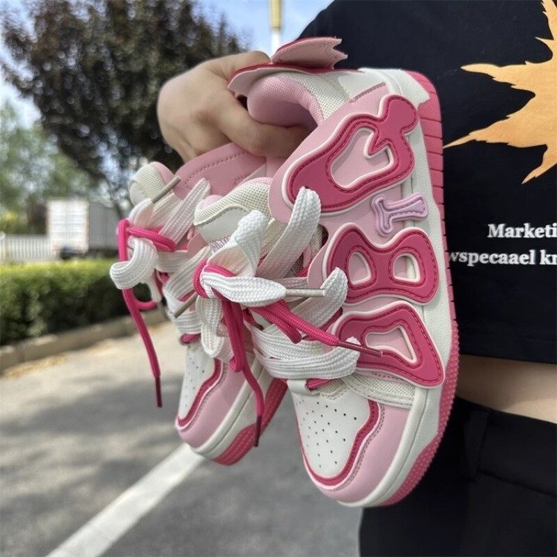 Scarpe da Skateboard moda piattaforma piatta colore misto studenti scarpe vulcanizzate da donna Low-top Letter Patchwork Sneakers da donna 2024