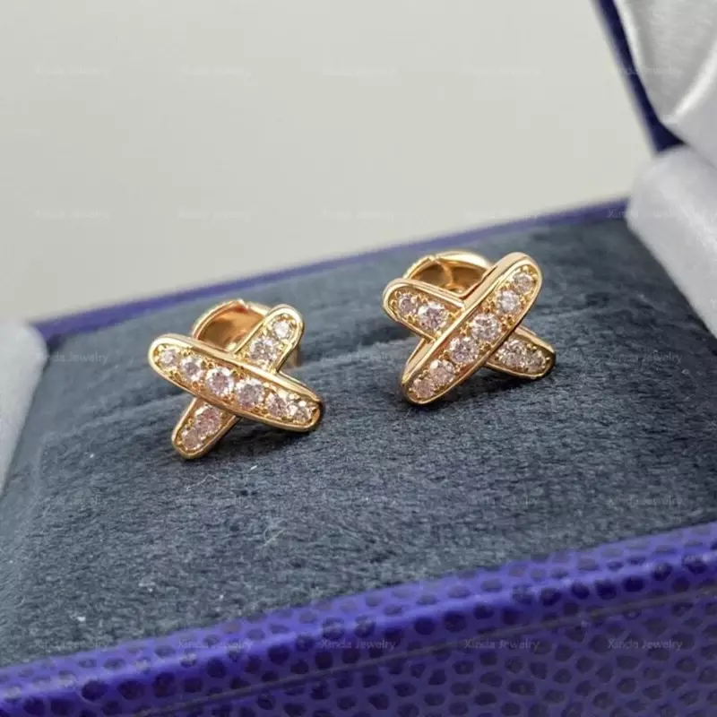 Fashionable S925 sterling silver mini cross earrings for women's simple and sweet brand gorgeous jewelry party gift