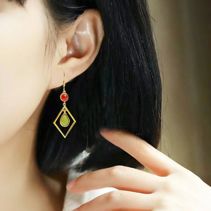 Orecchini di giada Hetian orecchini a bottone di diaspro in pietra naturale accessori per gancio per l'orecchio di moda gioielli da donna avanzati con ciondoli per gioielli