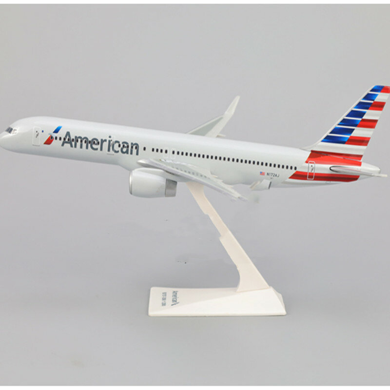 New 23cm American Airlines American Boeing B757-200 N172AJ Plastic Assembled Aircraft Model Plane Model for Collector