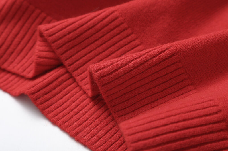 เสื้อกันหนาวลำลองผ้าวูลสีแดงสดใสแบบลำลองคอลูกเรือ MD 2023ฤดูใบไม้ร่วง