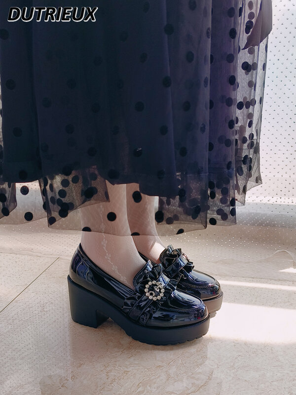 รองเท้าส้นหนาสไตล์วิทยาลัยของผู้หญิงพื้นหนาทำจากหินไรน์สโตนรองเท้าส้นตึกสไตล์สาวสวยหวานจากญี่ปุ่น