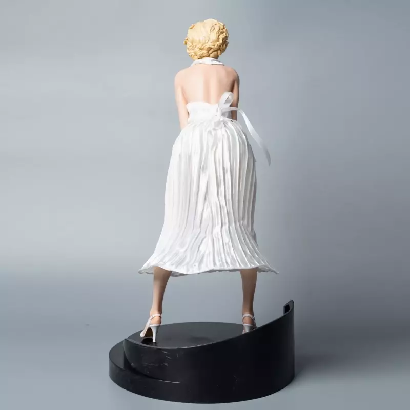 Marilyn Monroe Mold Head Figurine Doll