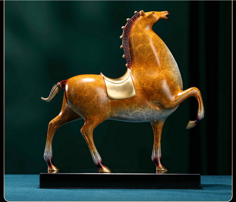 Koń z powodzeniem udekorował mosiężne wejście do konia wojskowego biura na biurko dekoracji biznesowych prezentów na parapetówkę