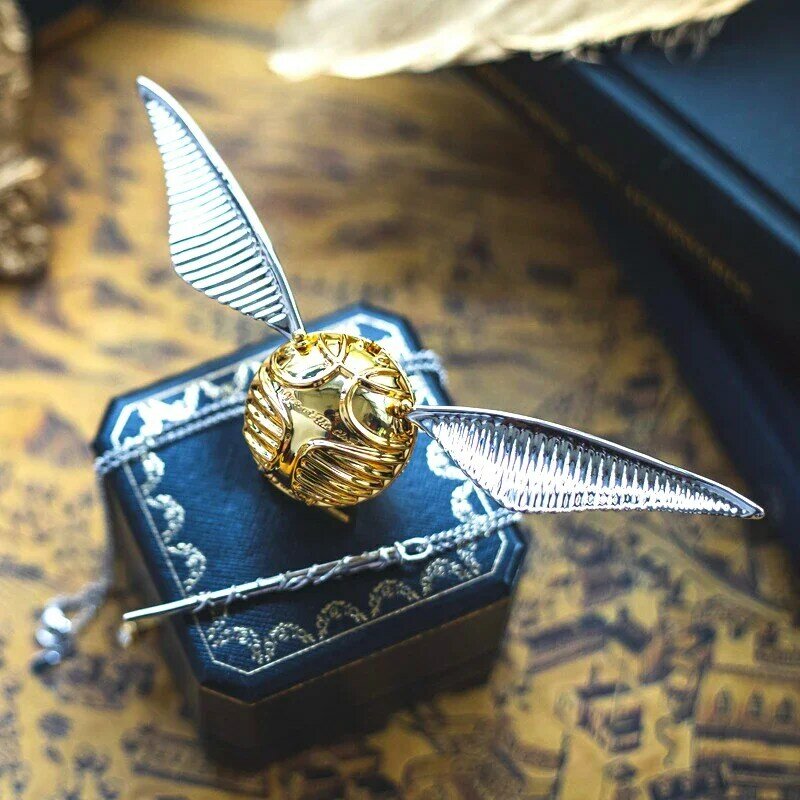 Boîte à matiques Creative Gold Snitch Series, boîte de rangement de bijoux en métal, étui de luxe, matiques de mariage, ailes mignonnes, cadeau pour fille, proposition, mystère