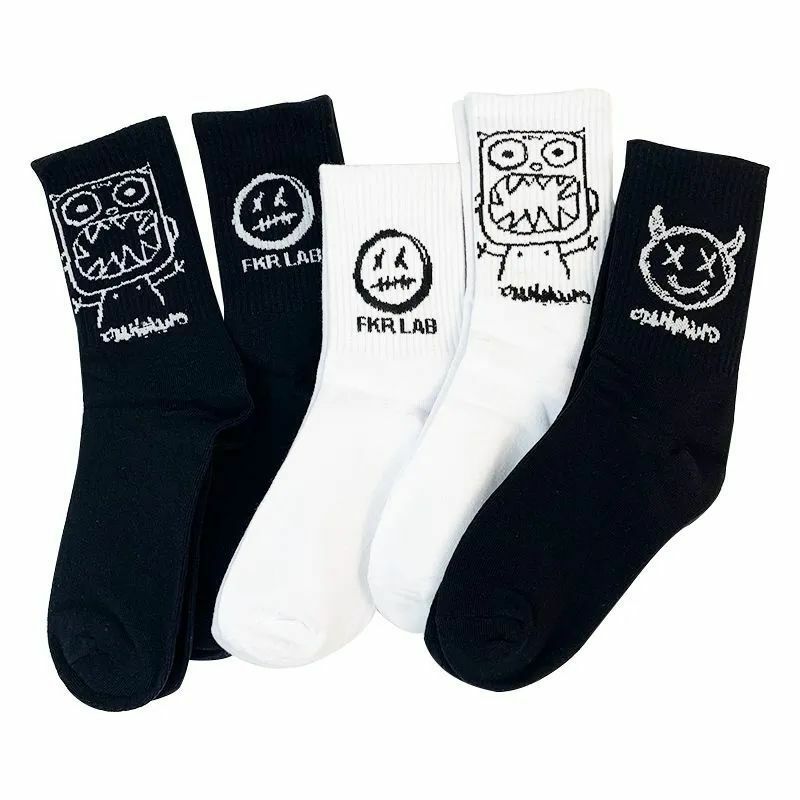 Holiday gift male very simple expression of love cotton black and white socks ins cartoon cotton hip hop funny long tube couple