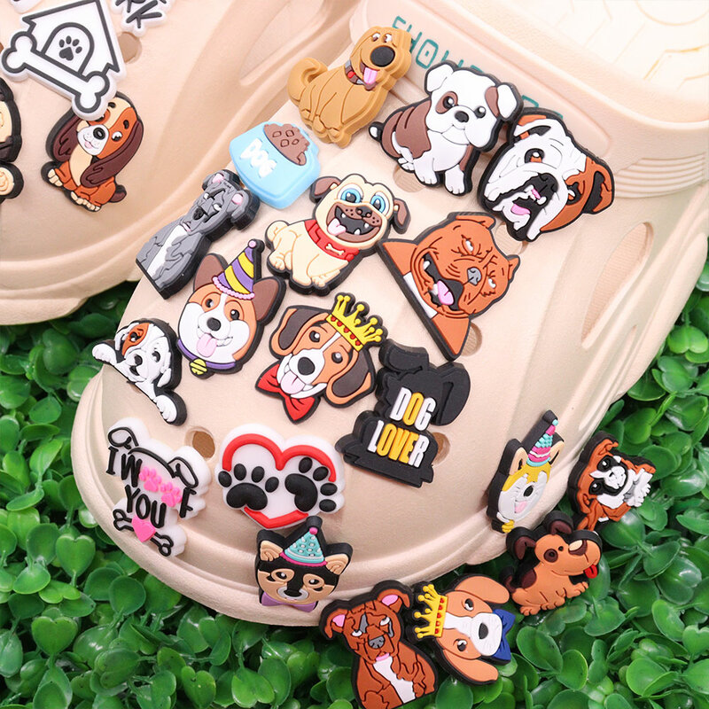 Abalorio de Beagle Bulldog para niños, 1 piezas, mezcla de perros, animales lindos, accesorios de botón de zapato, apto para regalo de cumpleaños