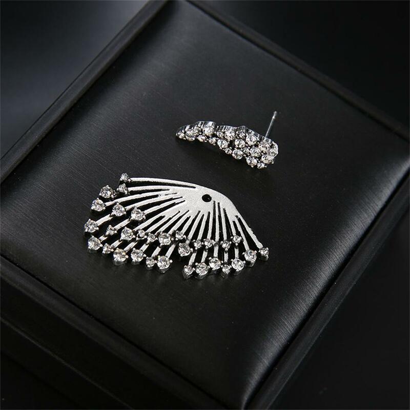 Pendientes de tuerca con forma de ala para mujer, aretes de circonita con diamantes de imitación brillantes, a la moda, para boda y compromiso, 1 ~ 20 piezas