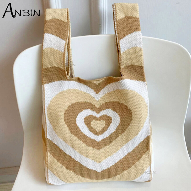 Bolso de tela de punto para mujer, bolsa de mano con diseño de patrón de corazón de punto, de Color impactante, informal, de compras, Coreano