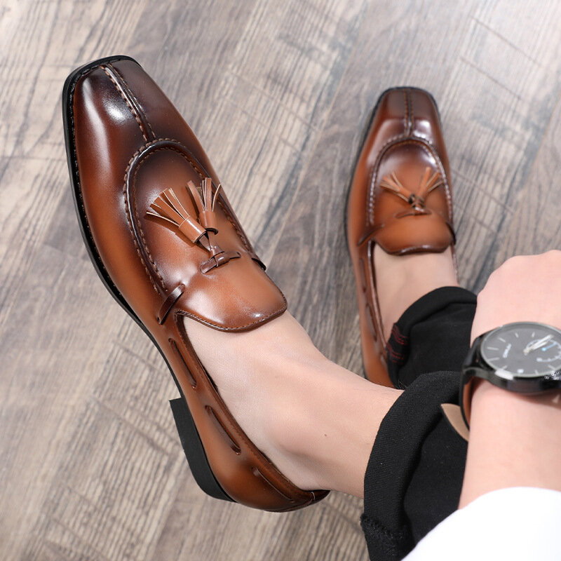 Styl designerski buty dla mężczyzn Brand New Business Casual buty wsuwane na skórzane buty Plus rozmiar dla mężczyzn buty weselne