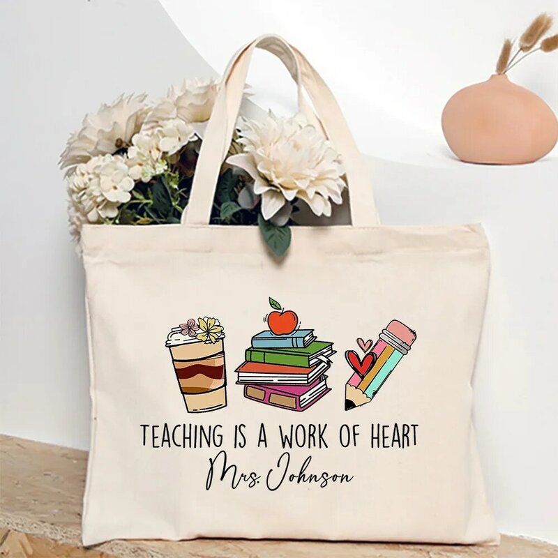 女性のためのカスタム名のパーソナライズされたトートバッグ,キャンバスのショルダーバッグ,旅行のハンドバッグ,ショッピングバッグ,教師のための理想的なギフト